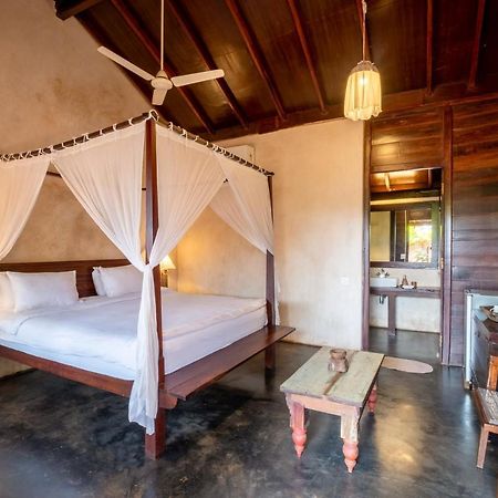 The Artist Cottages Morjim Esterno foto