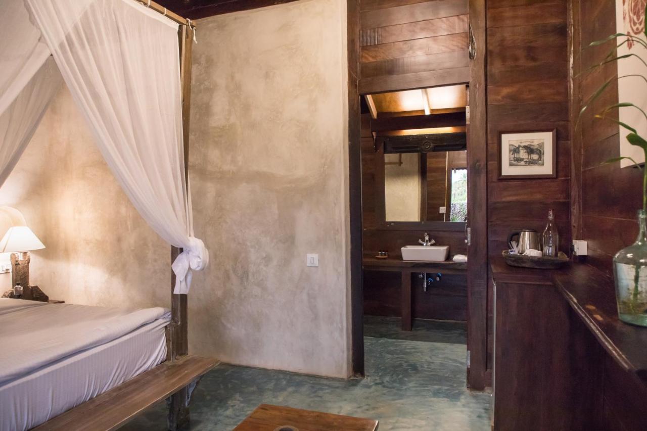 The Artist Cottages Morjim Esterno foto