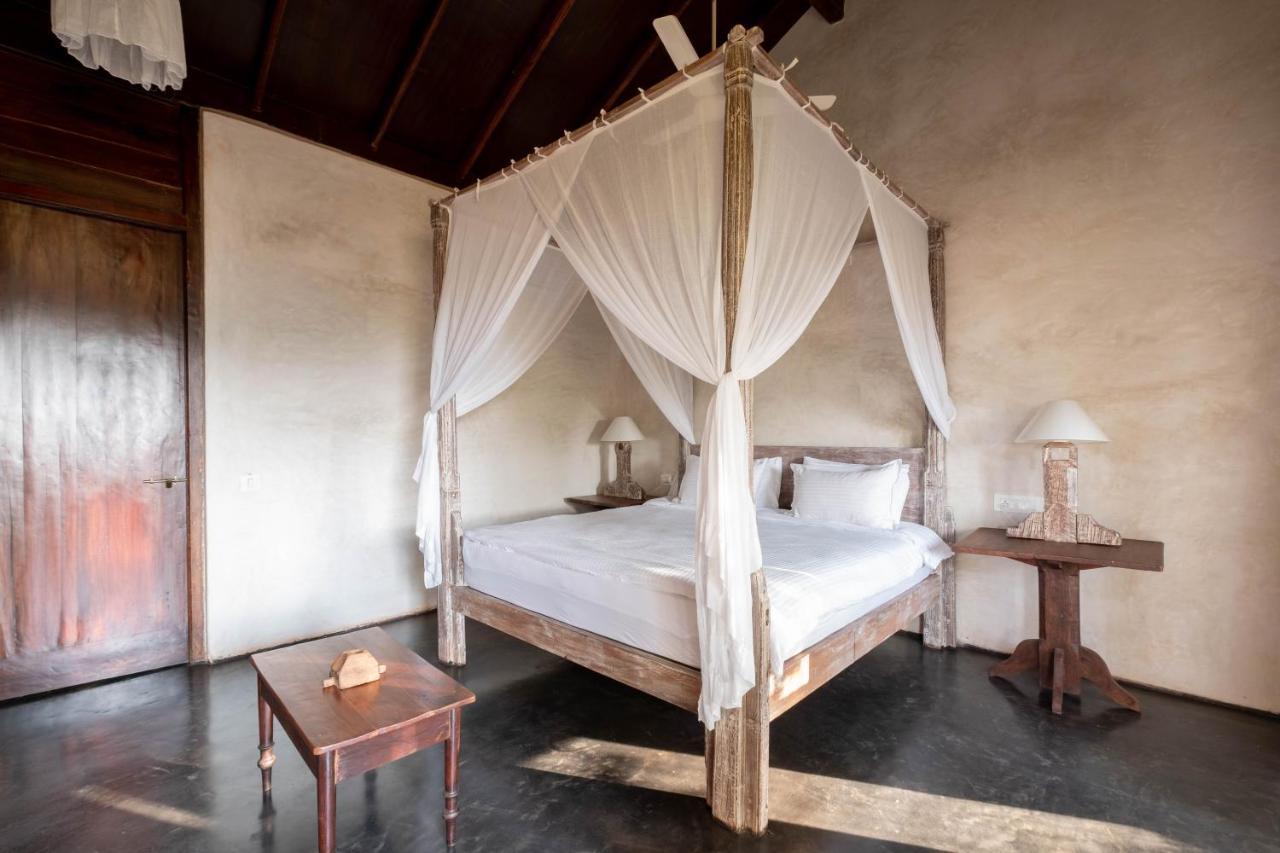 The Artist Cottages Morjim Esterno foto