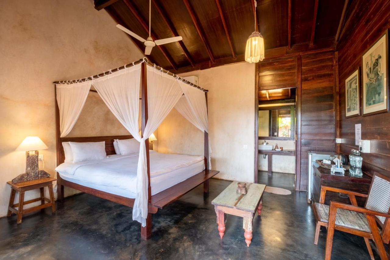 The Artist Cottages Morjim Esterno foto