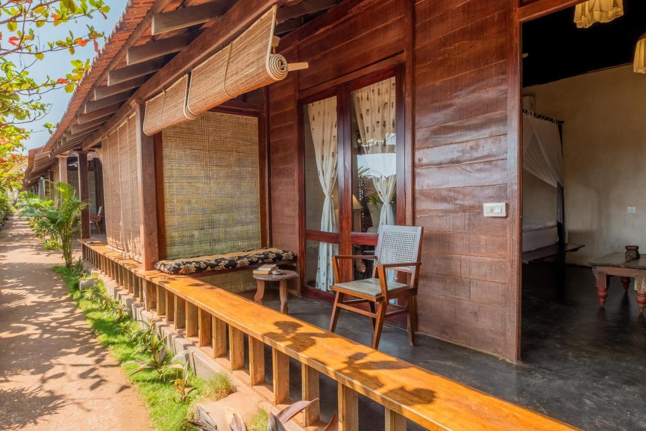 The Artist Cottages Morjim Esterno foto