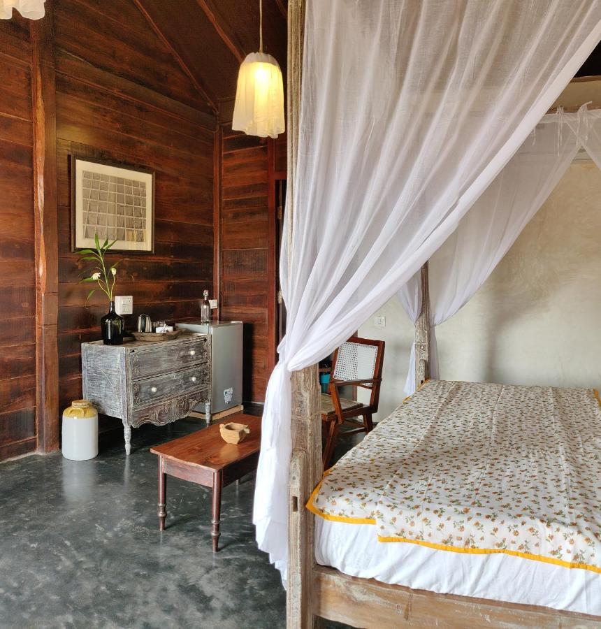 The Artist Cottages Morjim Esterno foto